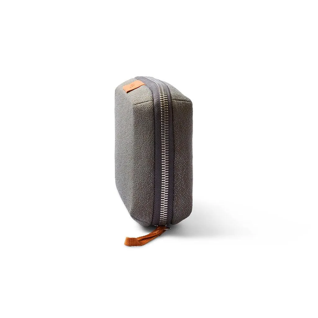 Bellroy Tech Kit Compact