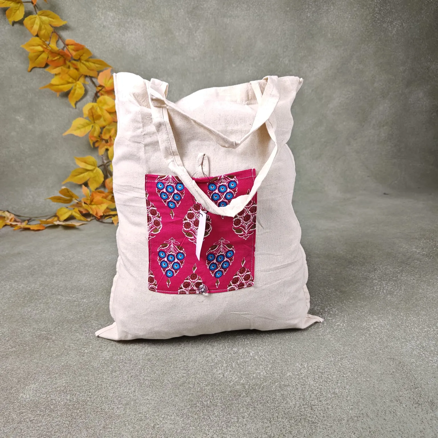 Foldable shopping bags