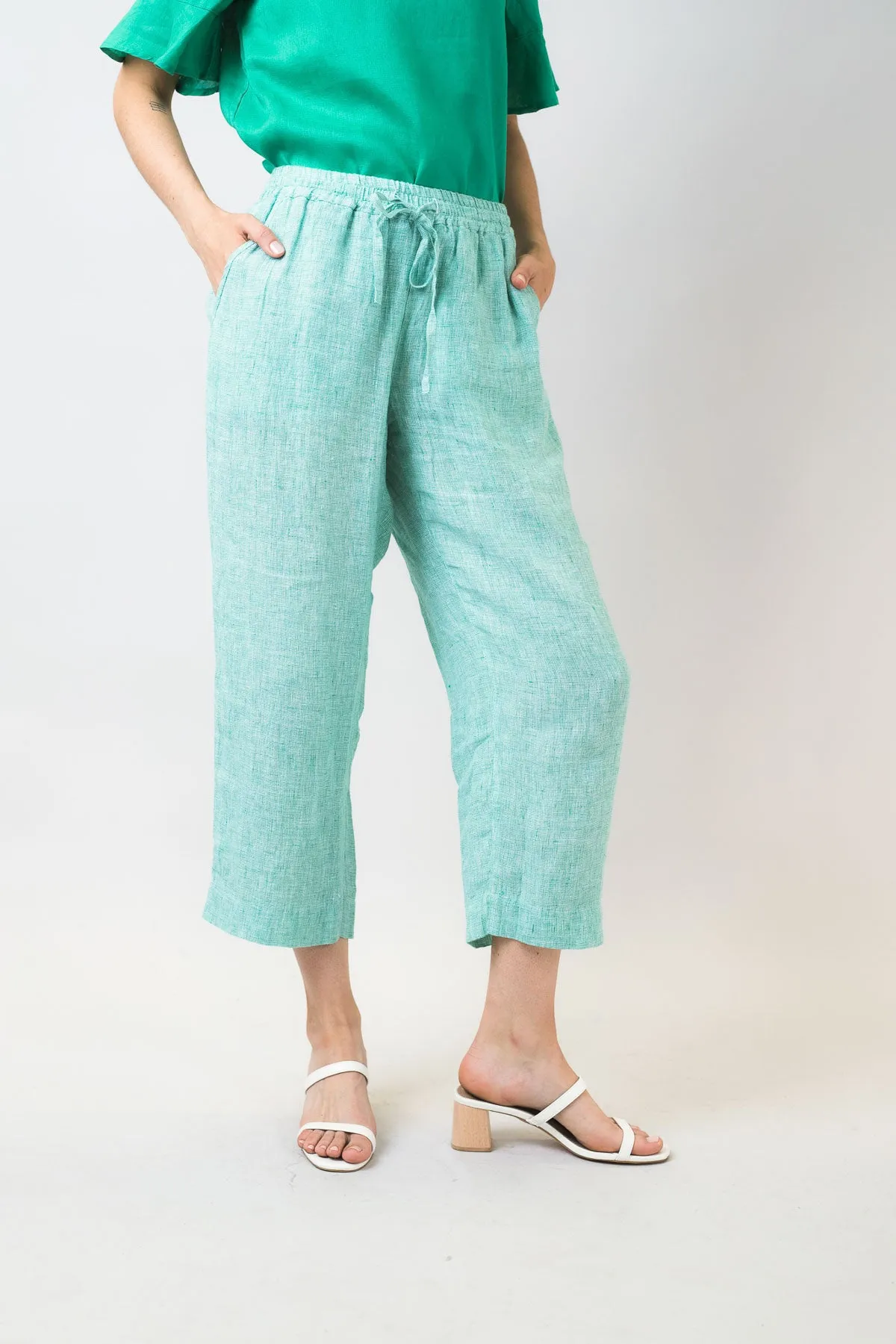 GA242 Maya Pants in Green Houndstooth