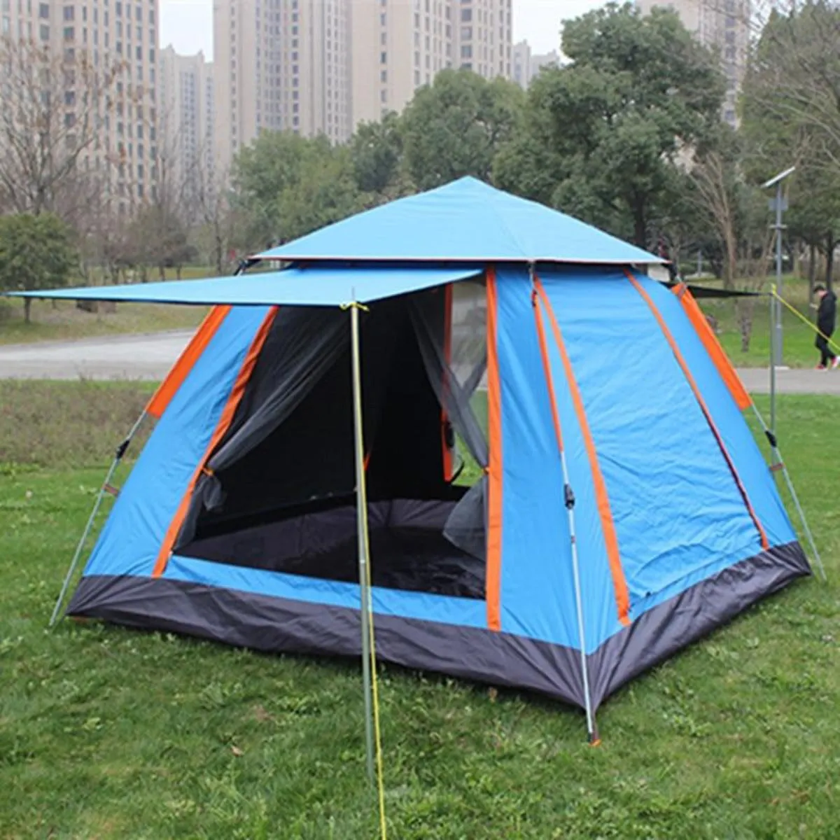 Large Size UV Waterproof Double Layered Automatic Camping Tent