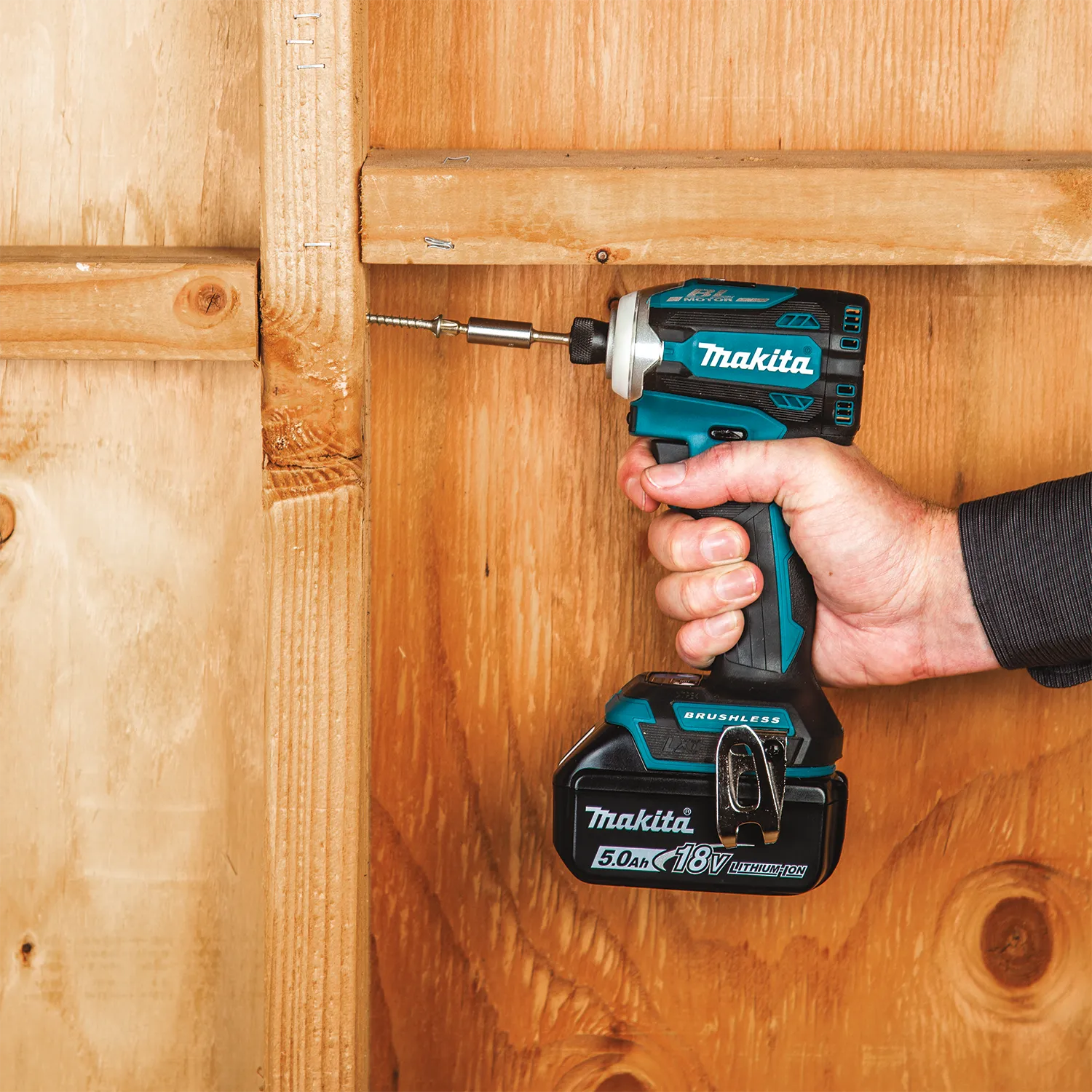 Makita XT288T 18V LXT Brushless Cordless 2 Tool Combo Kit